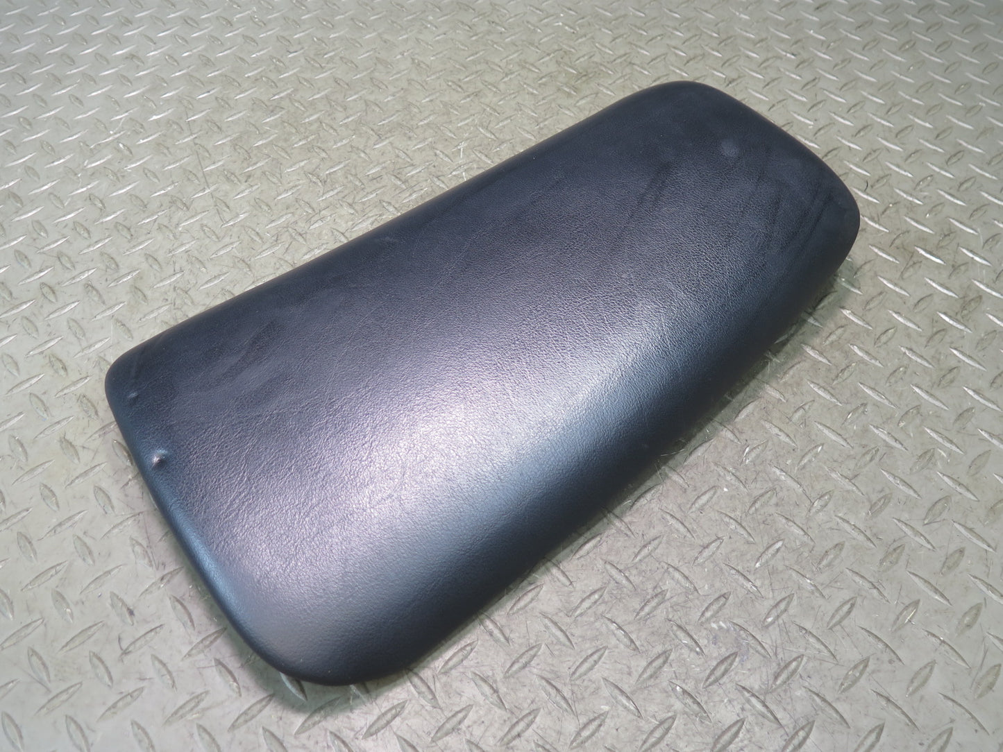97-04 Chevrolet Corvette C5 Center Console Leather Armrest Lid Black OEM