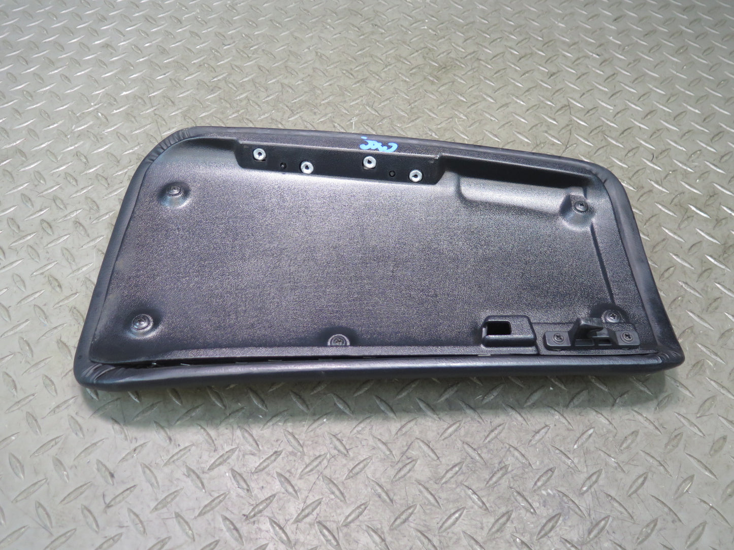 97-04 Chevrolet Corvette C5 Center Console Leather Armrest Lid Black OEM