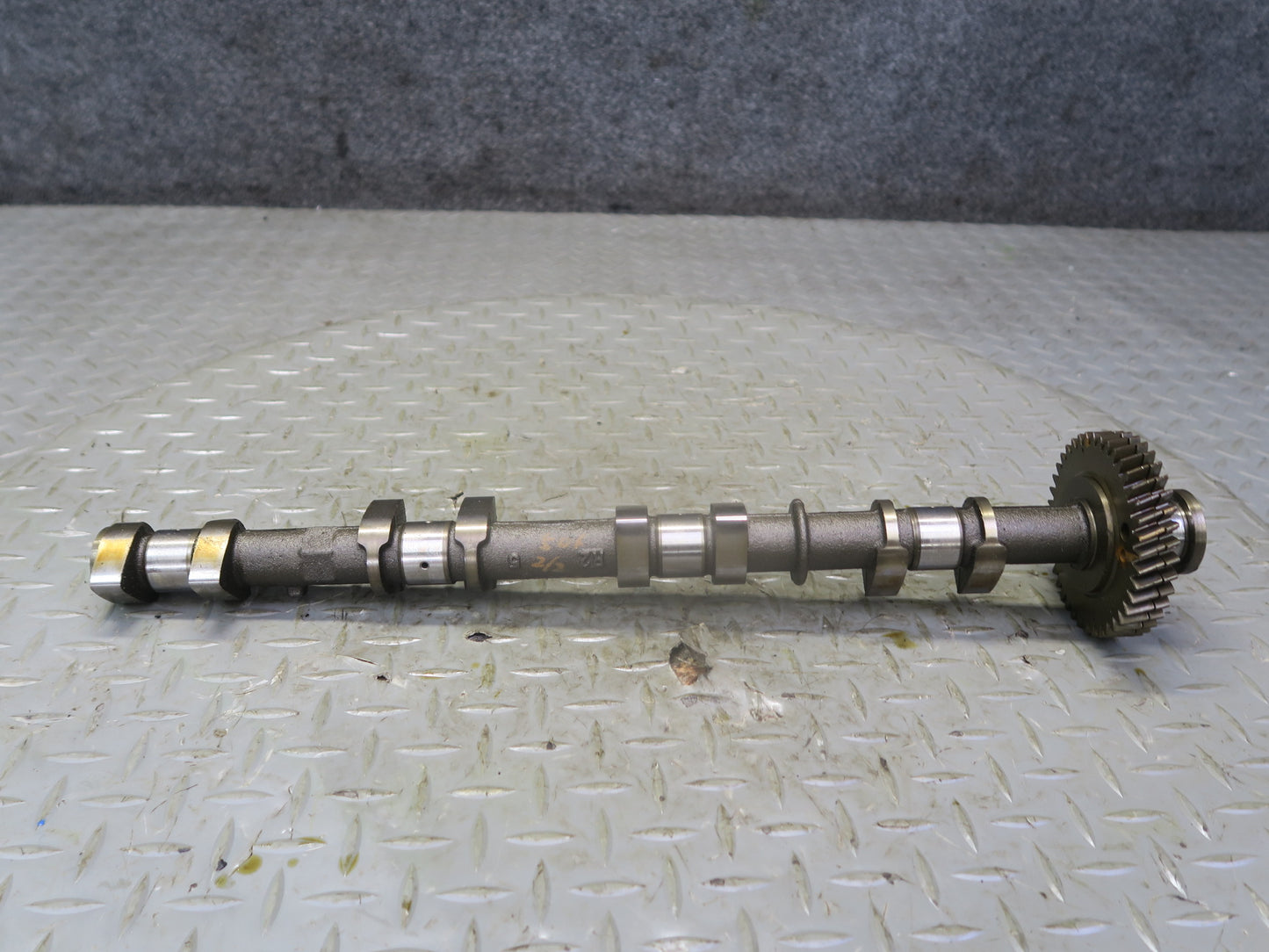 01-06 Lexus LS430 UCF30L 3UZFE Set of 2 Right Intake & Exhaust Camshaft OEM
