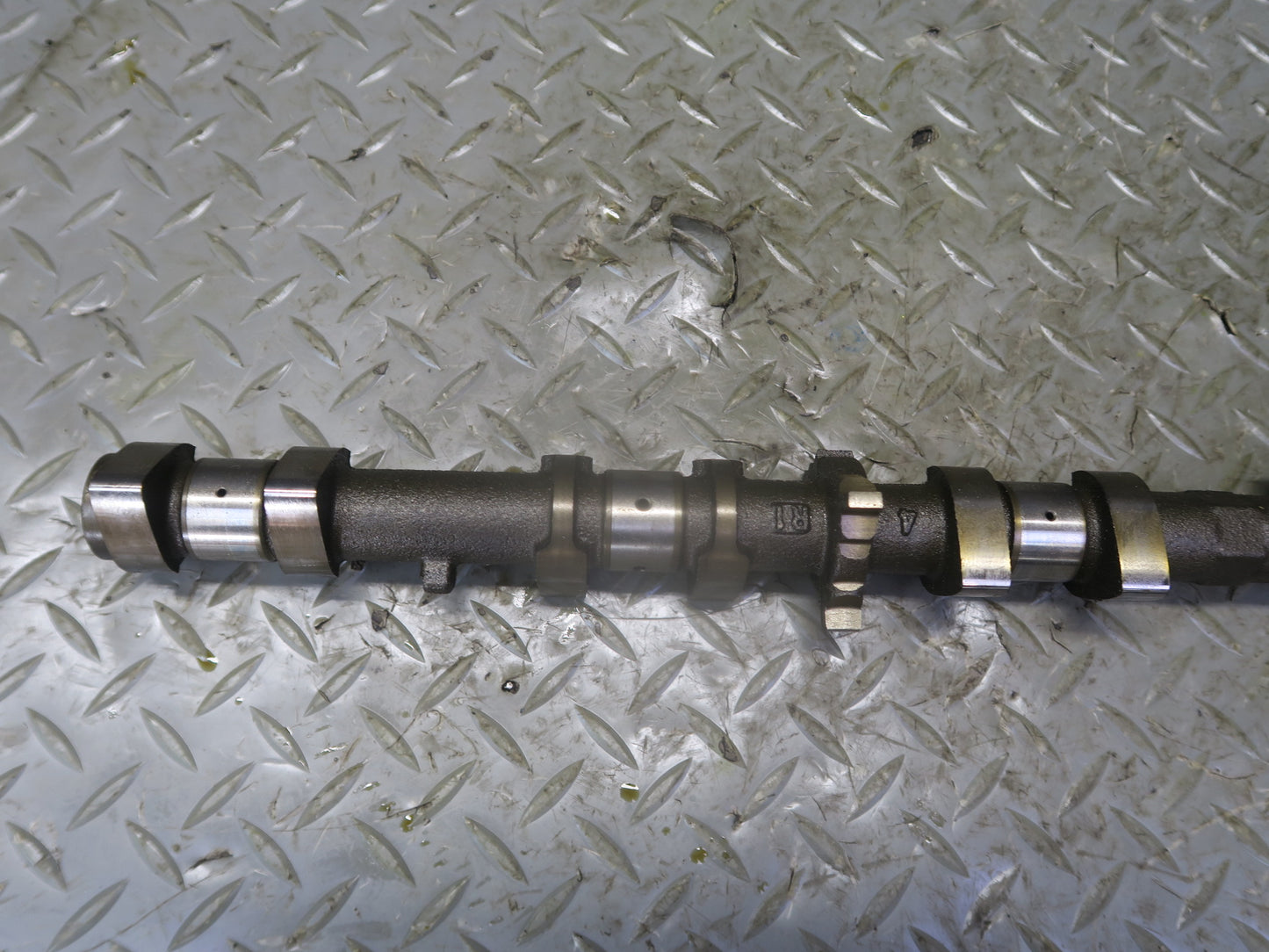 01-06 Lexus LS430 UCF30L 3UZFE Set of 2 Right Intake & Exhaust Camshaft OEM
