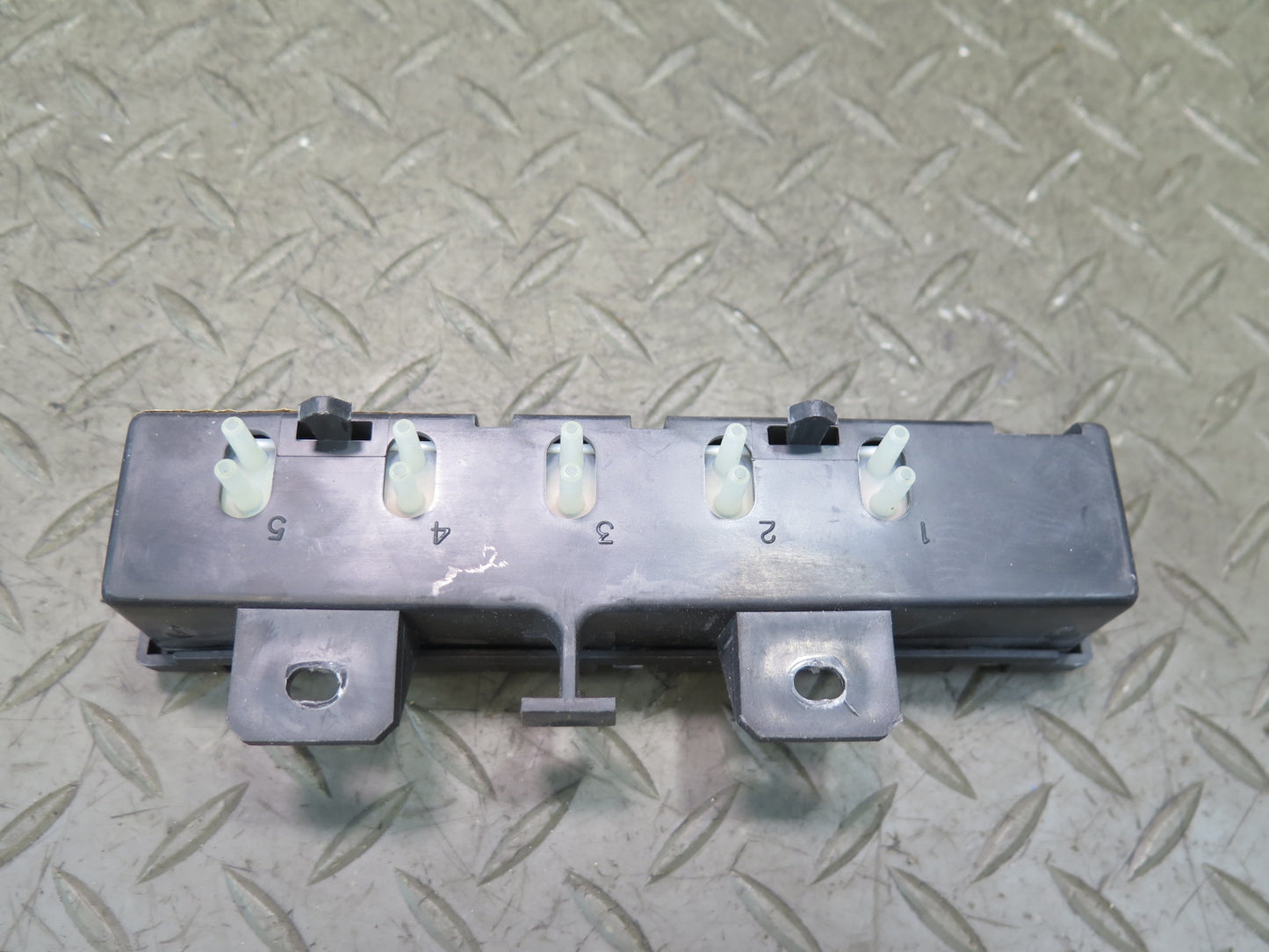 97-04 Chevrolet Corvette C5 Climate Vacuum Valve Module Solenoid Set OEM