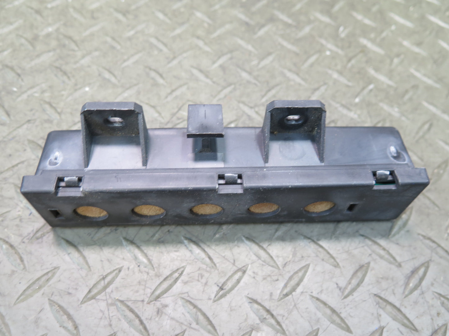 97-04 Chevrolet Corvette C5 Climate Vacuum Valve Module Solenoid Set OEM