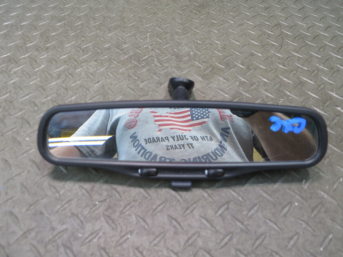 97-04 Chevrolet Corvette C5 Manual Dimming Interior Rear View Mirror OEM