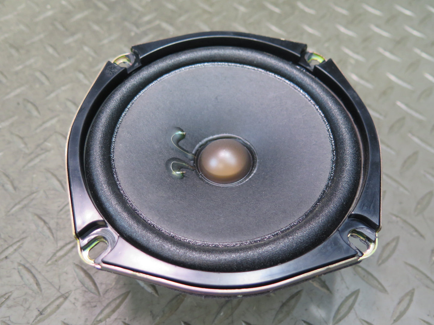 97-04 Chevrolet Corvette C5 Convertible Set of 2 Rear Bose Speaker 10278959 OEM