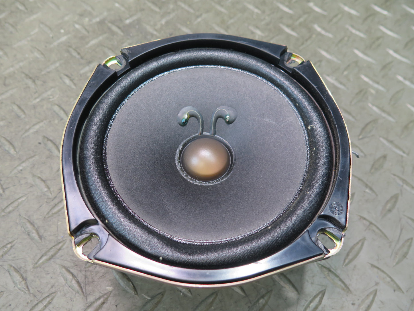 97-04 Chevrolet Corvette C5 Convertible Set of 2 Rear Bose Speaker 10278959 OEM