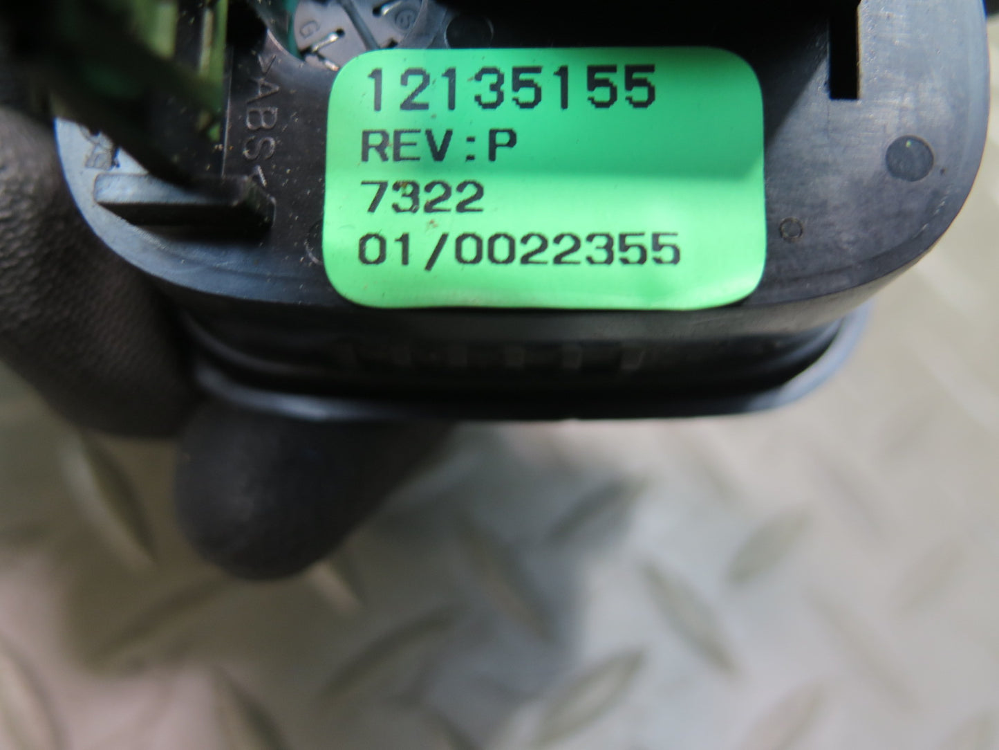 97-04 Chevrolet Corvette C5 Fog Light Trunk Release Switch Button 12135155 OEM