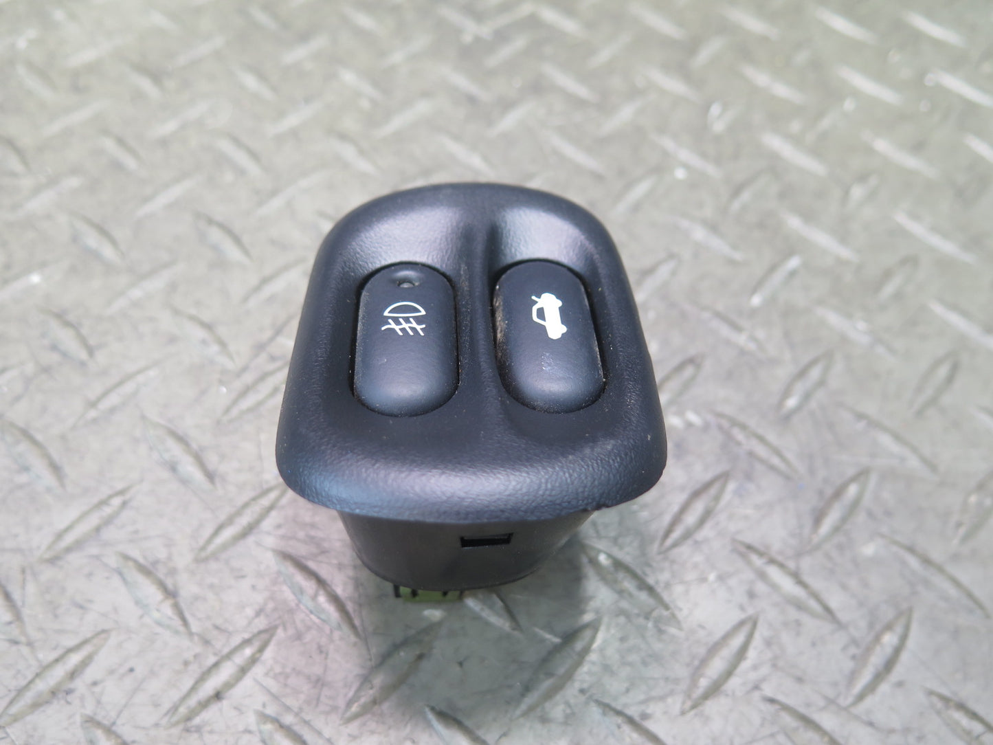 97-04 Chevrolet Corvette C5 Fog Light Trunk Release Switch Button 12135155 OEM