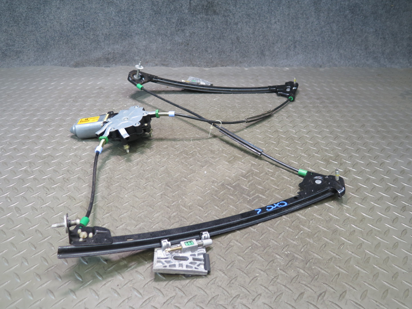 97-04 Chevrolet Corvette C5 Left Door Window Regulator w Motor 10408035 OEM