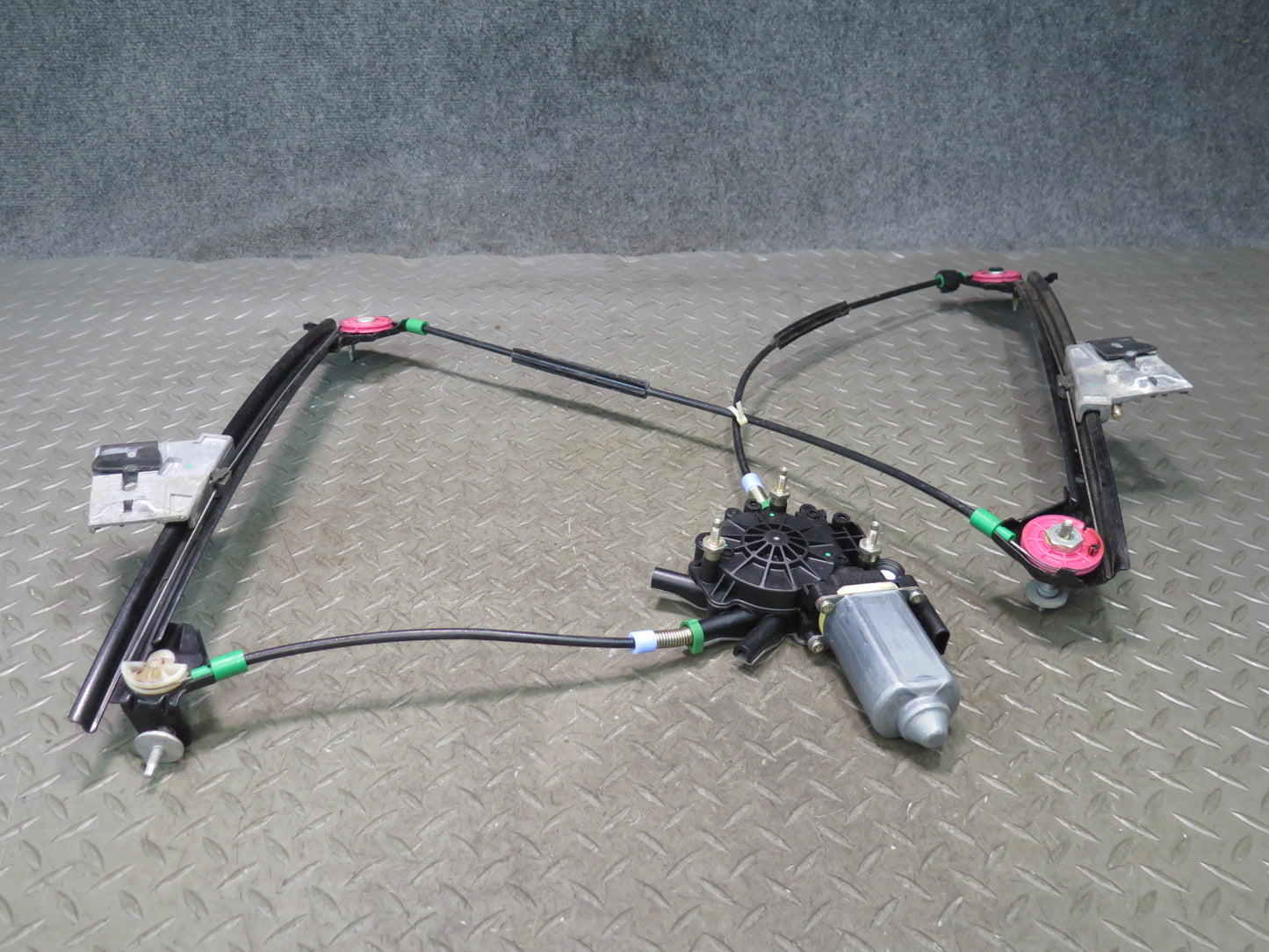 97-04 Chevrolet Corvette C5 Left Door Window Regulator w Motor 10408035 OEM