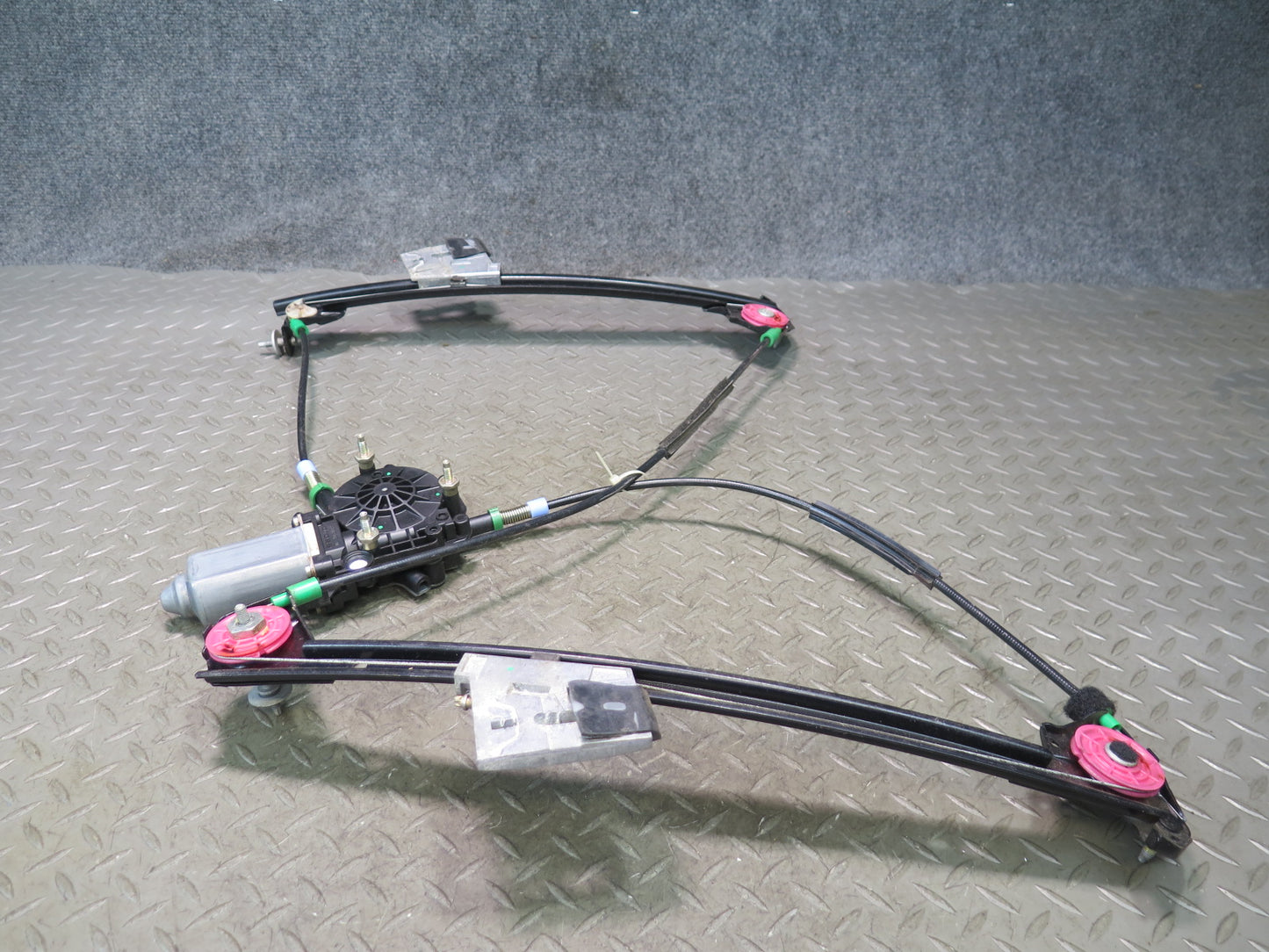 97-04 Chevrolet Corvette C5 Left Door Window Regulator w Motor 10408035 OEM