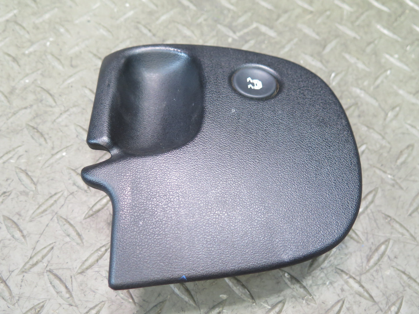 97-00 Chevrolet Corvette C5 Traction Control Switch w Trim Black 12135154 OEM