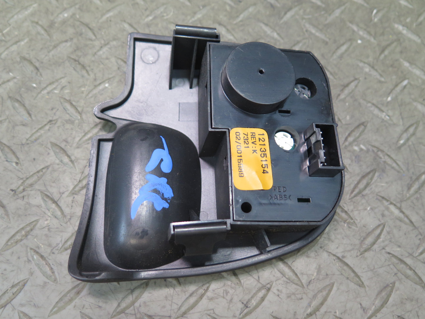 97-00 Chevrolet Corvette C5 Traction Control Switch w Trim Black 12135154 OEM