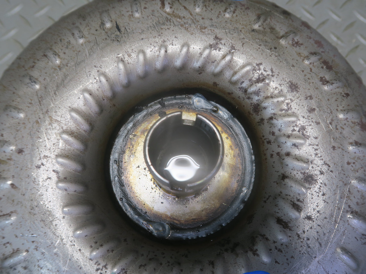 85-86 Toyota Cressida MX73 A43DE Automatic Transmission Torque Converter 45K OEM