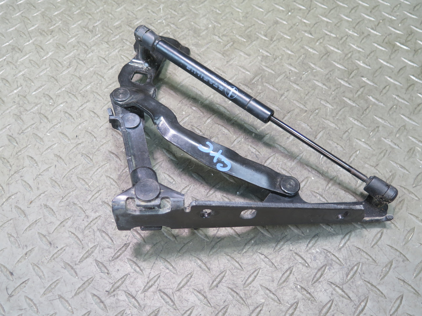 98-04 Chevrolet Corvette C5 Convertible Rear Left & Right Trunk Hinge Set OEM