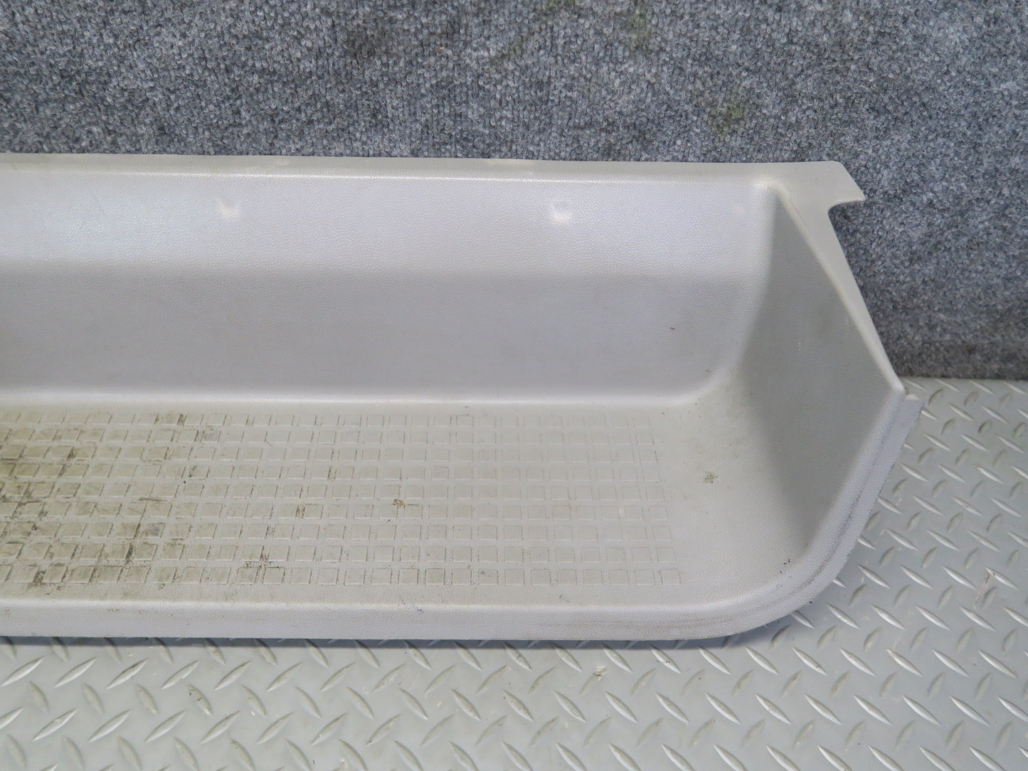 99-03 VW Eurovan T4 Front Left Door Step Trim Panel 705863735A OEM