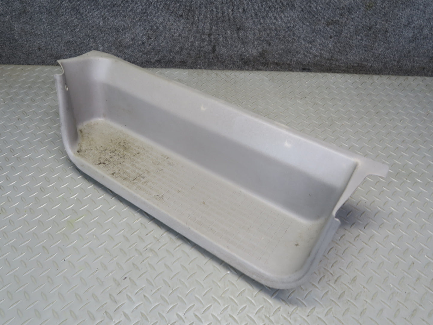 99-03 VW Eurovan T4 Front Left Door Step Trim Panel 705863735A OEM