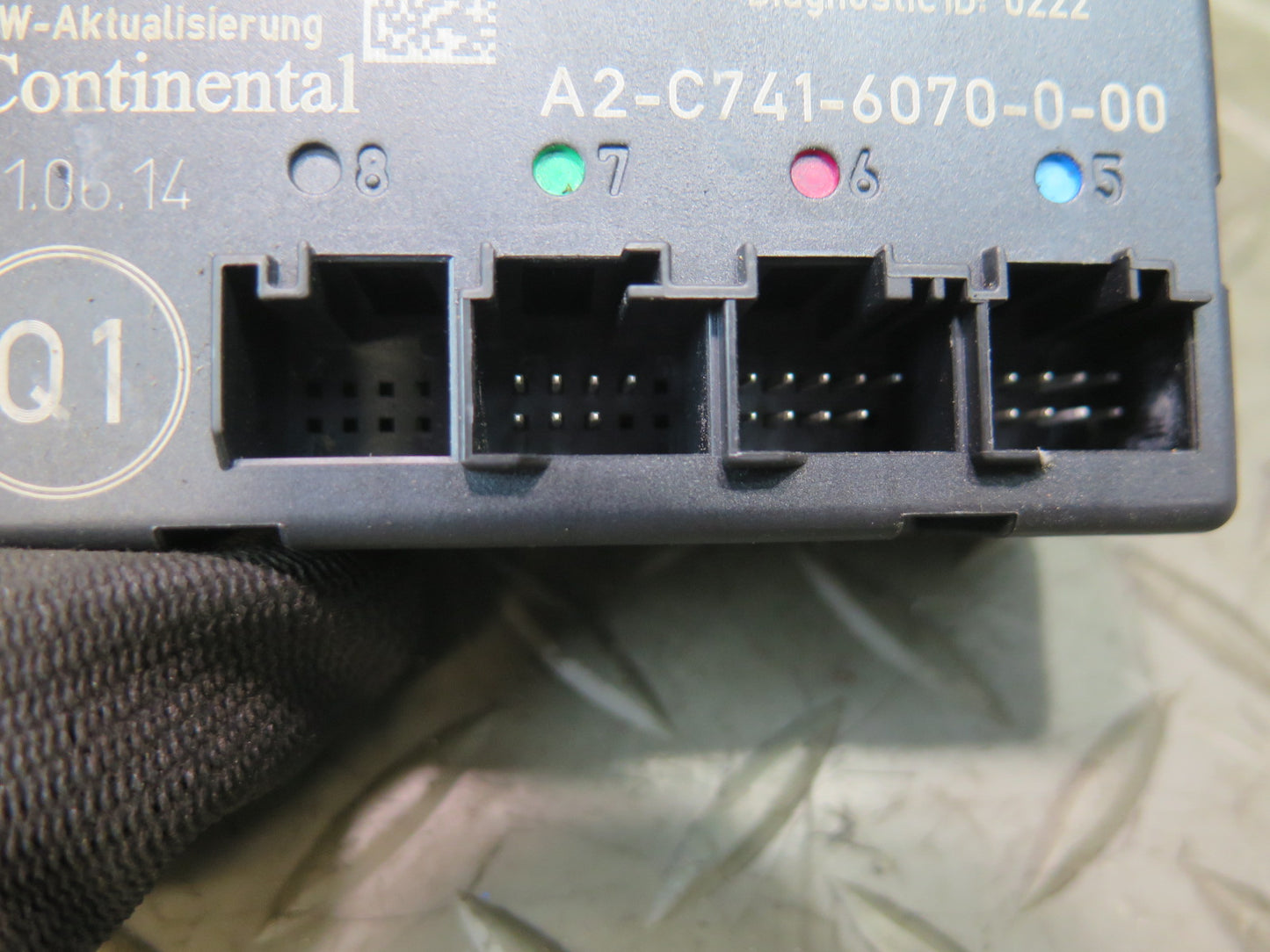2012-2016 Mercedes R172 SLK Front Right Pass Side Door Control Module Unit