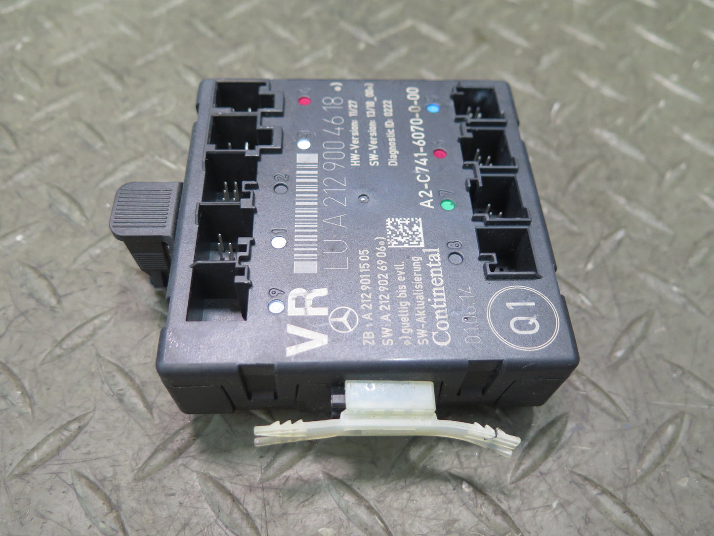 2012-2016 Mercedes R172 SLK Front Right Pass Side Door Control Module Unit