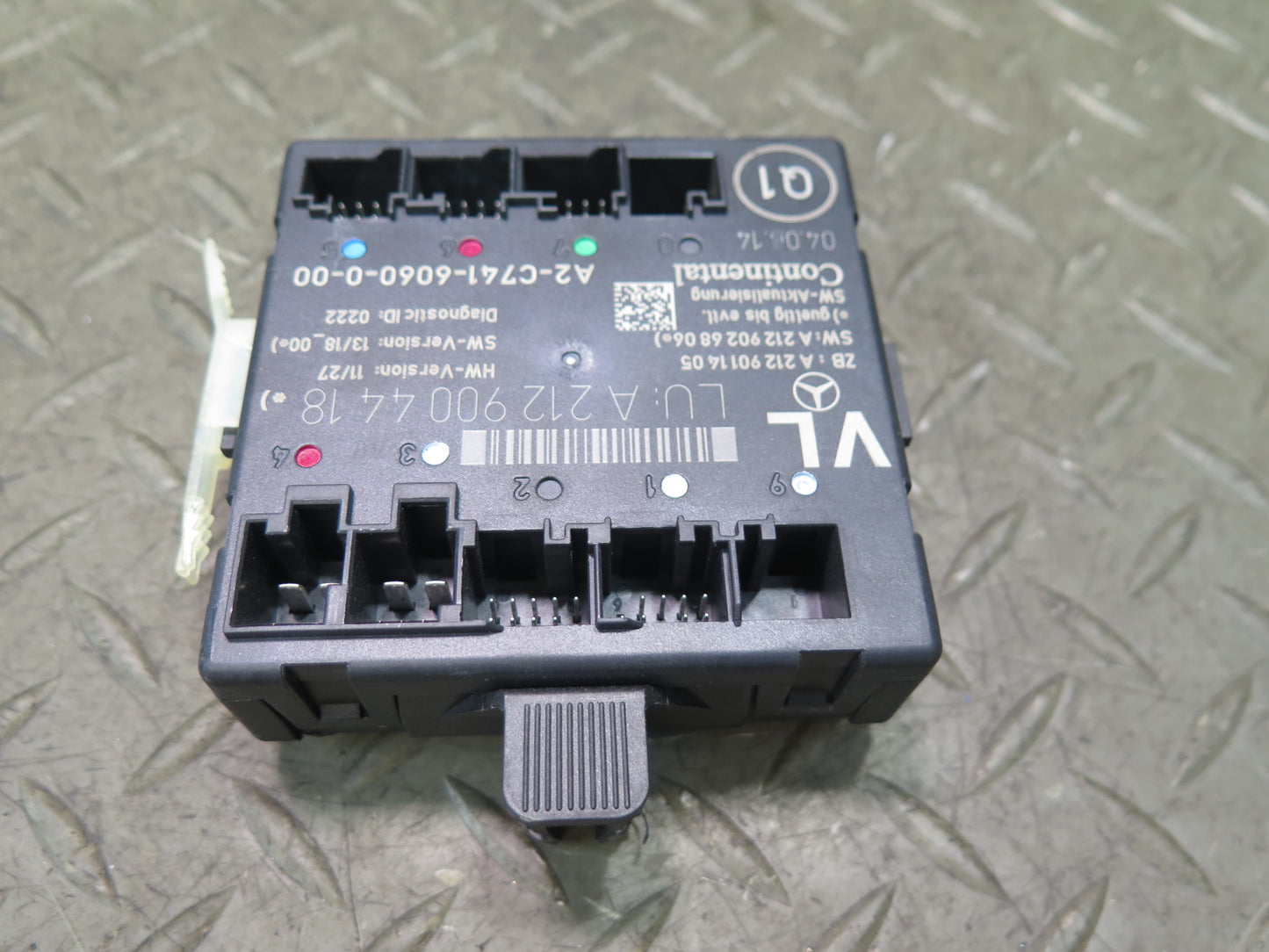 2012-2016 Mercedes R172 SLK Front Left Driver Side Door Control Module Unit
