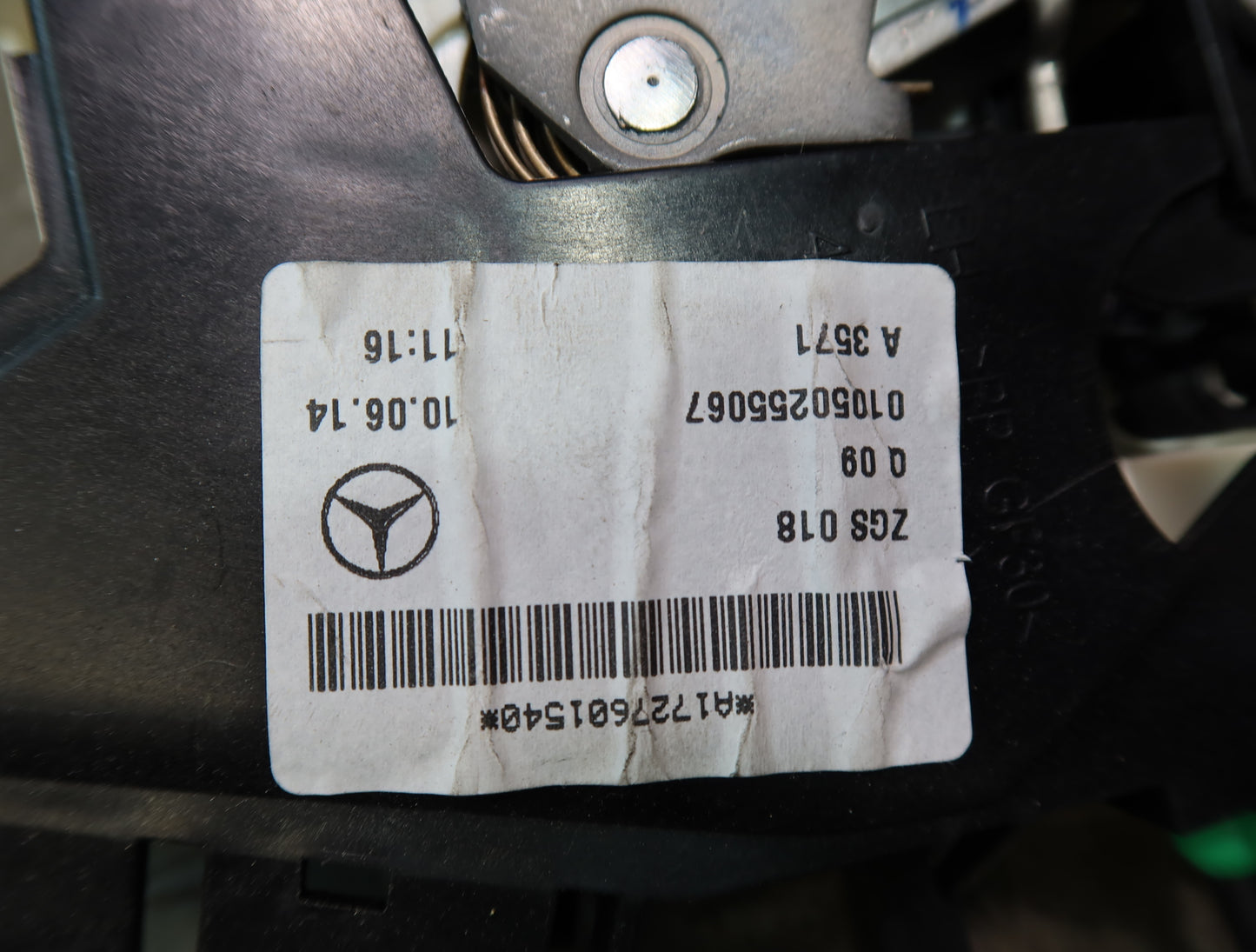 2012-2020 Mercedes R172 SLK SLC Front Left Driver Side Door Latch Lock Actuator
