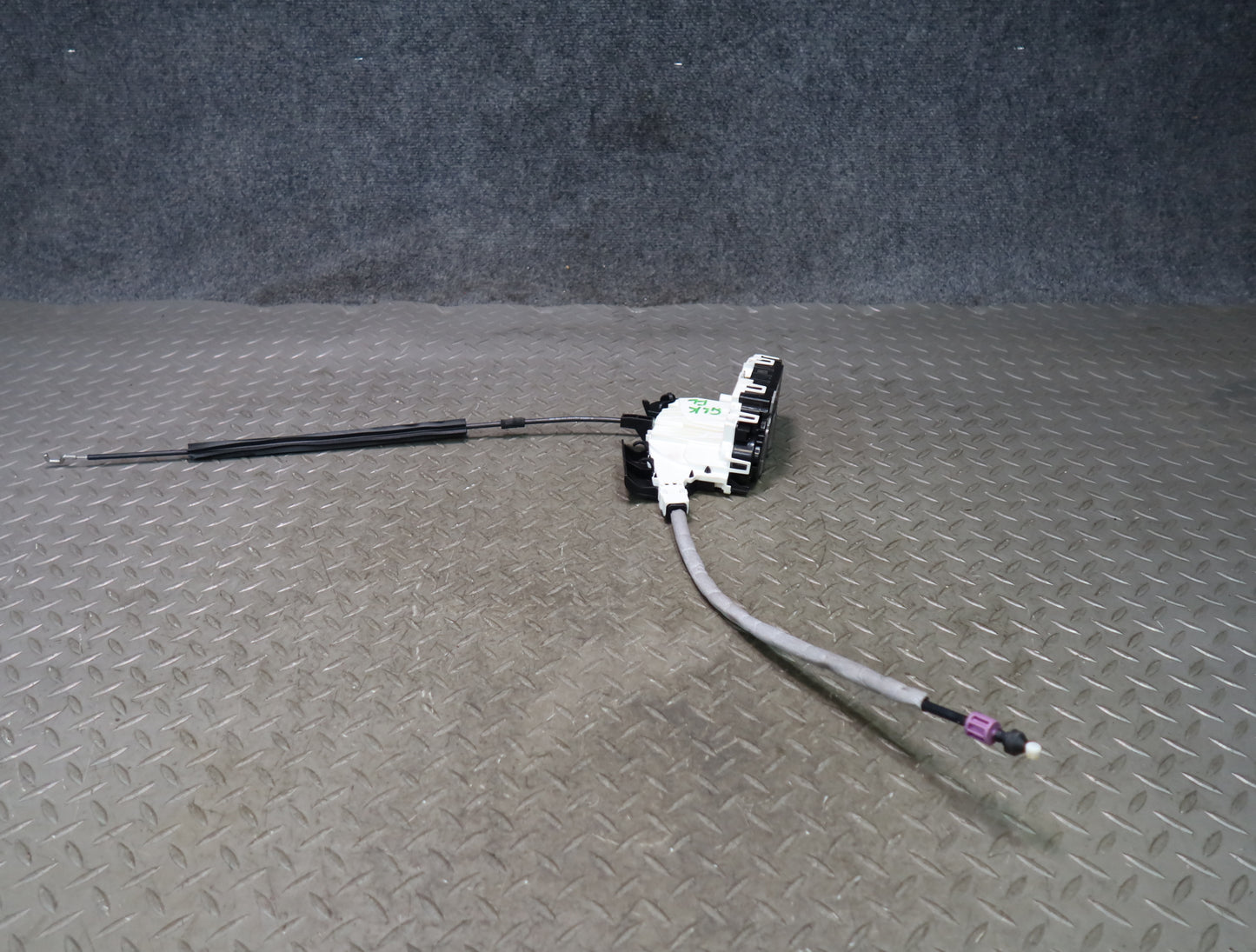 2012-2020 Mercedes R172 SLK SLC Front Left Driver Side Door Latch Lock Actuator