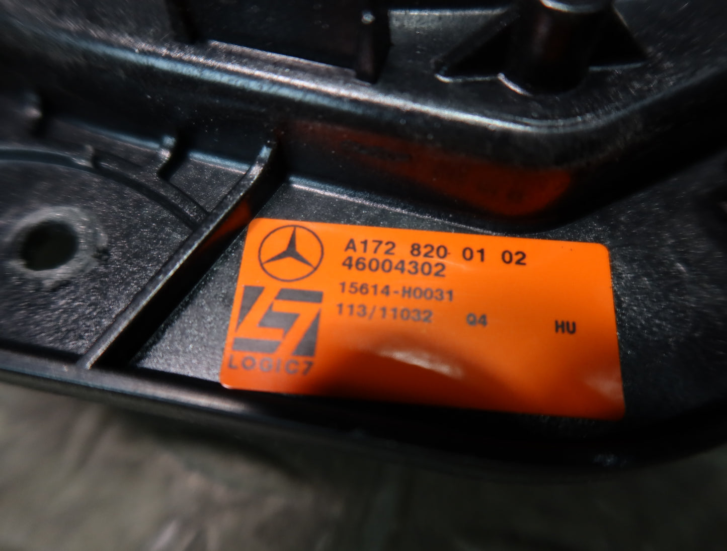 12-20 Mercedes R172 SLK SLC Front Left & Right Door Audio Speaker Logic 7 Set