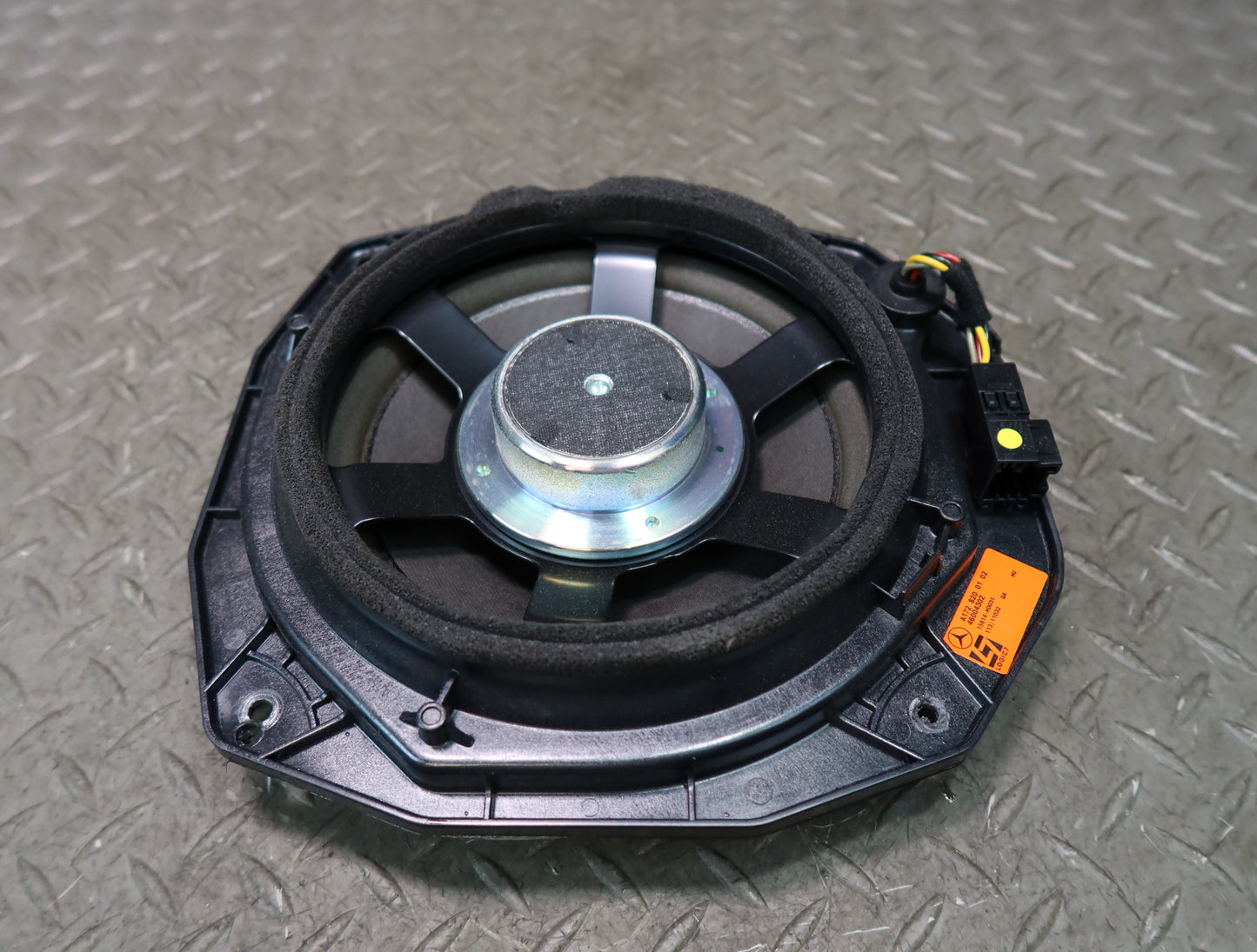 12-20 Mercedes R172 SLK SLC Front Left & Right Door Audio Speaker Logic 7 Set