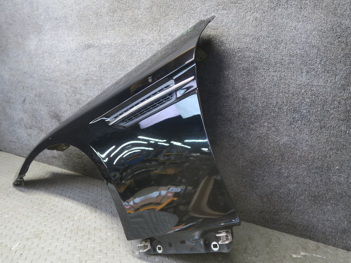 2012-2020 Mercedes R172  SLK SLC Front Left Driver Side Fender Panel Shell Black