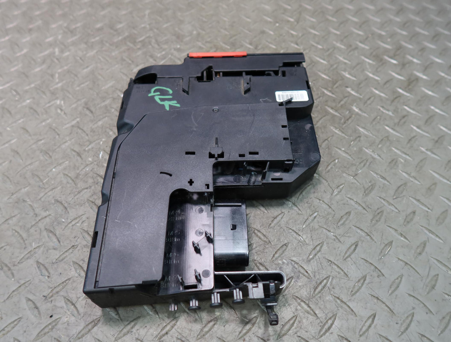 2012-2016 Mercedes R172 SLK Positive Battery Terminal Junction Box