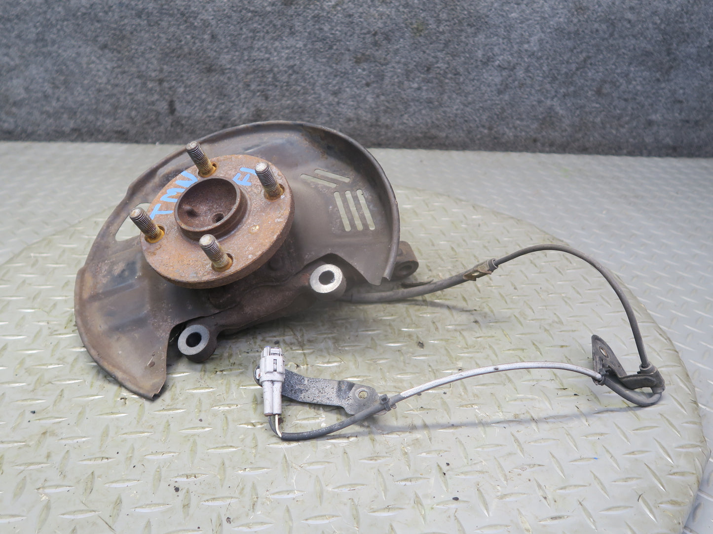 00-05 Toyota MR2 Spyder ZZW30L Front Left Spindle Knuckle Wheel Hub Bearing OEM