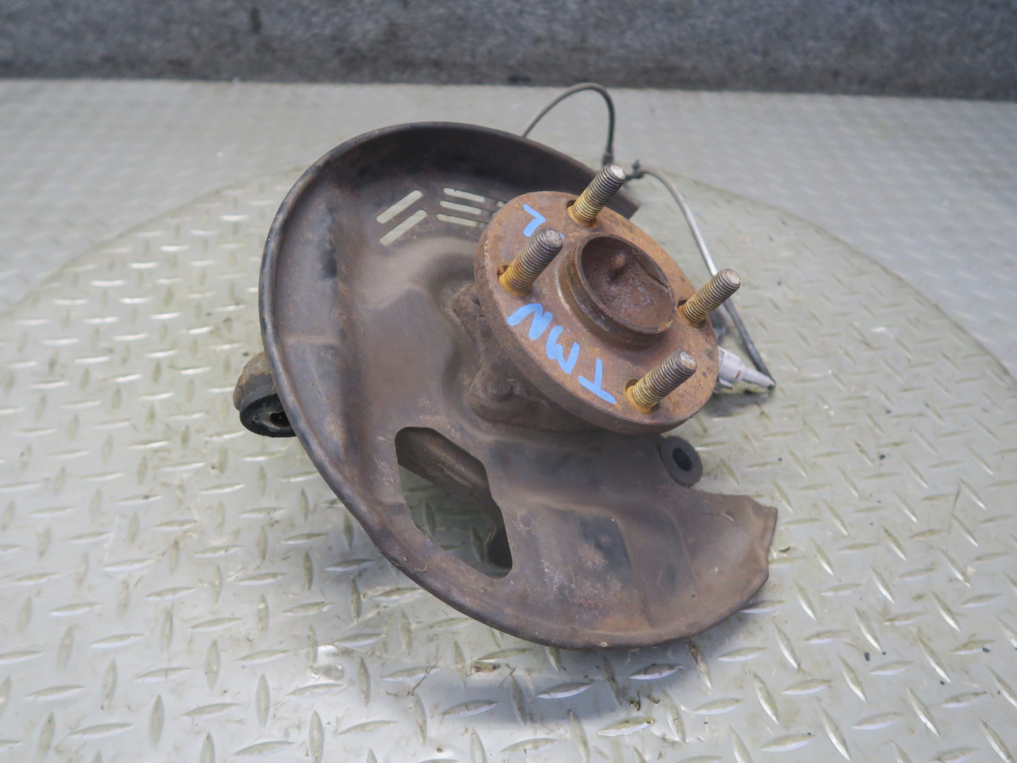 00-05 Toyota MR2 Spyder ZZW30L Front Left Spindle Knuckle Wheel Hub Bearing OEM