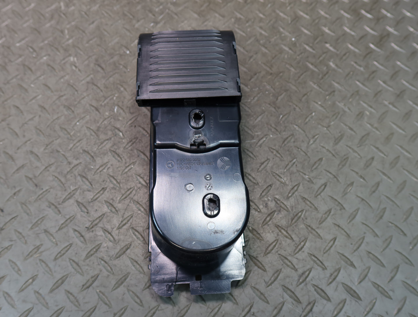 2012-2020 Mercedes R172 SLK SLC Center Console Roller Storage CUP Holder Black