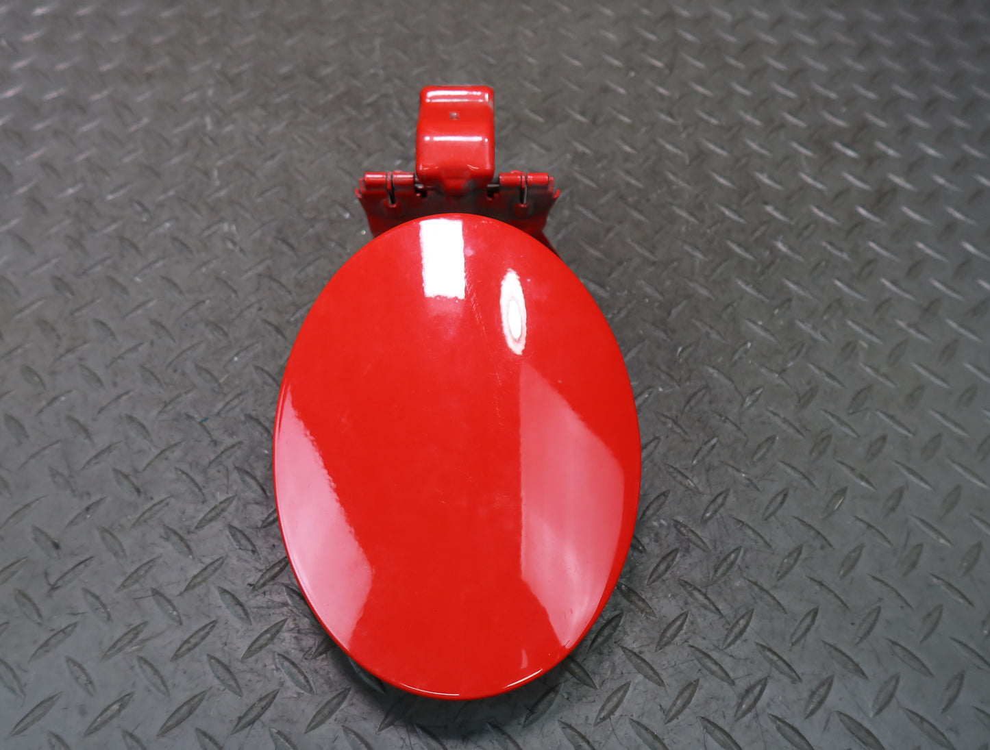 97-04 Chevrolet Corvette C5 Fuel Tank Filler Door Lid Cover 10253857 RED OEM