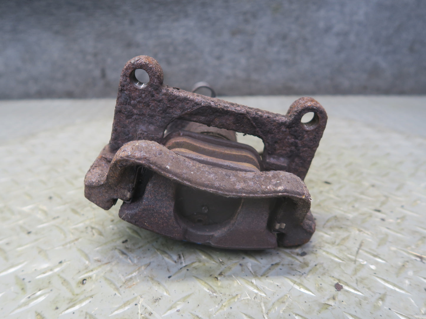 99-00 VW Eurovan T4 2.8L FWD Set of 2 Rear Left & Right Brake Caliper 91K OEM