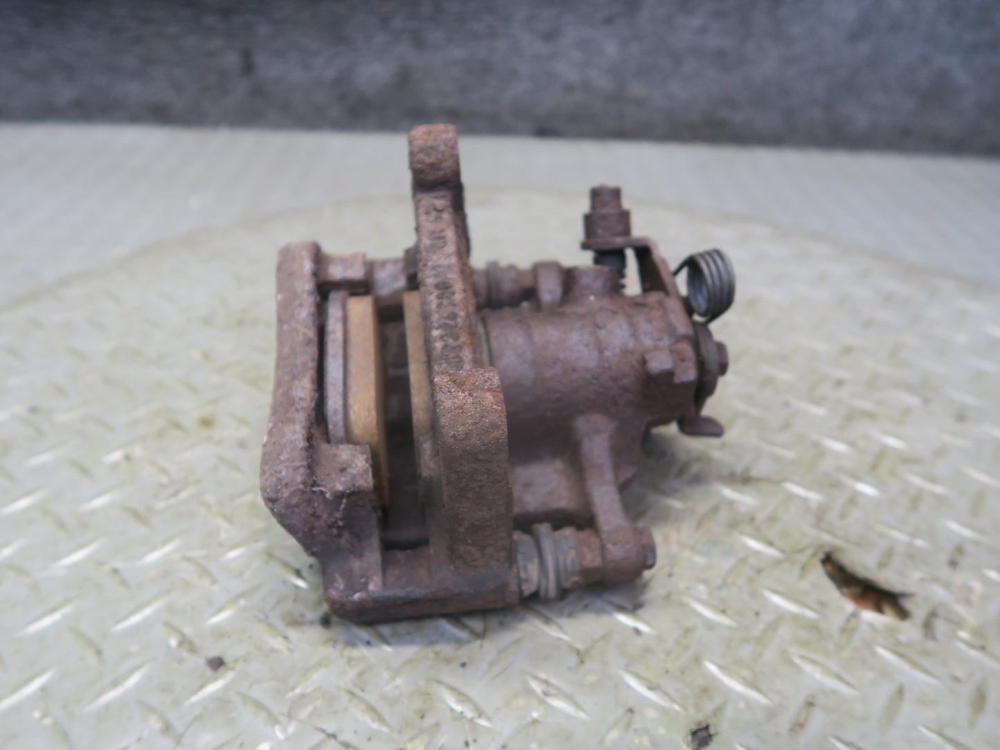 99-00 VW Eurovan T4 2.8L FWD Set of 2 Rear Left & Right Brake Caliper 91K OEM