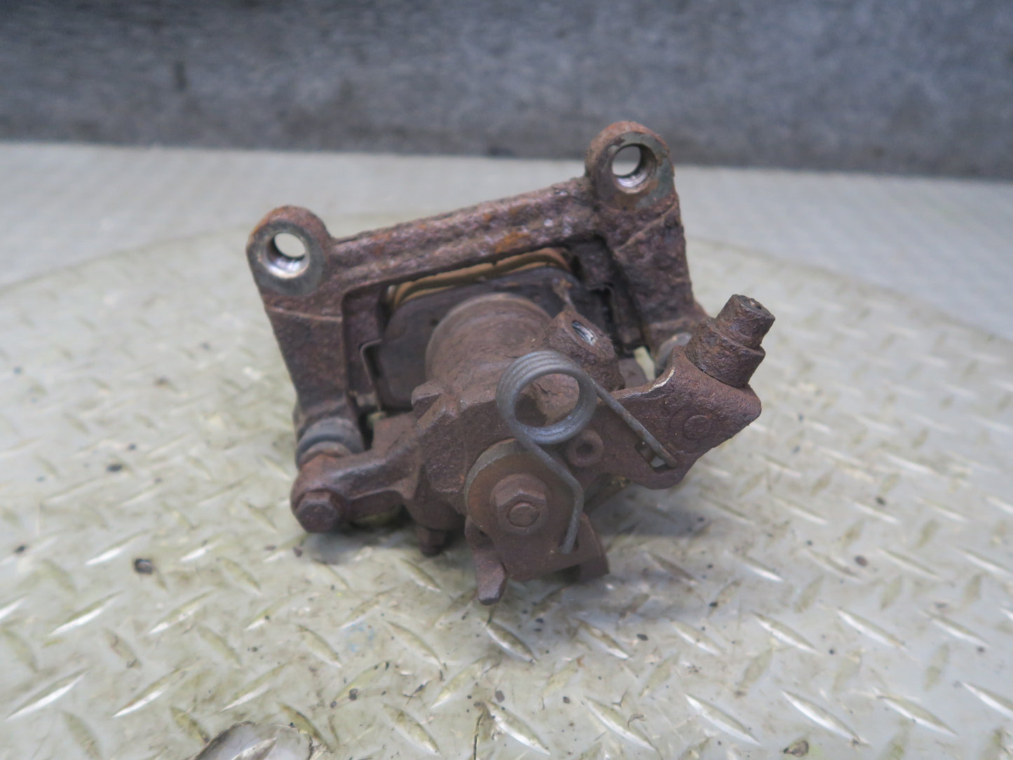 99-00 VW Eurovan T4 2.8L FWD Set of 2 Rear Left & Right Brake Caliper 91K OEM