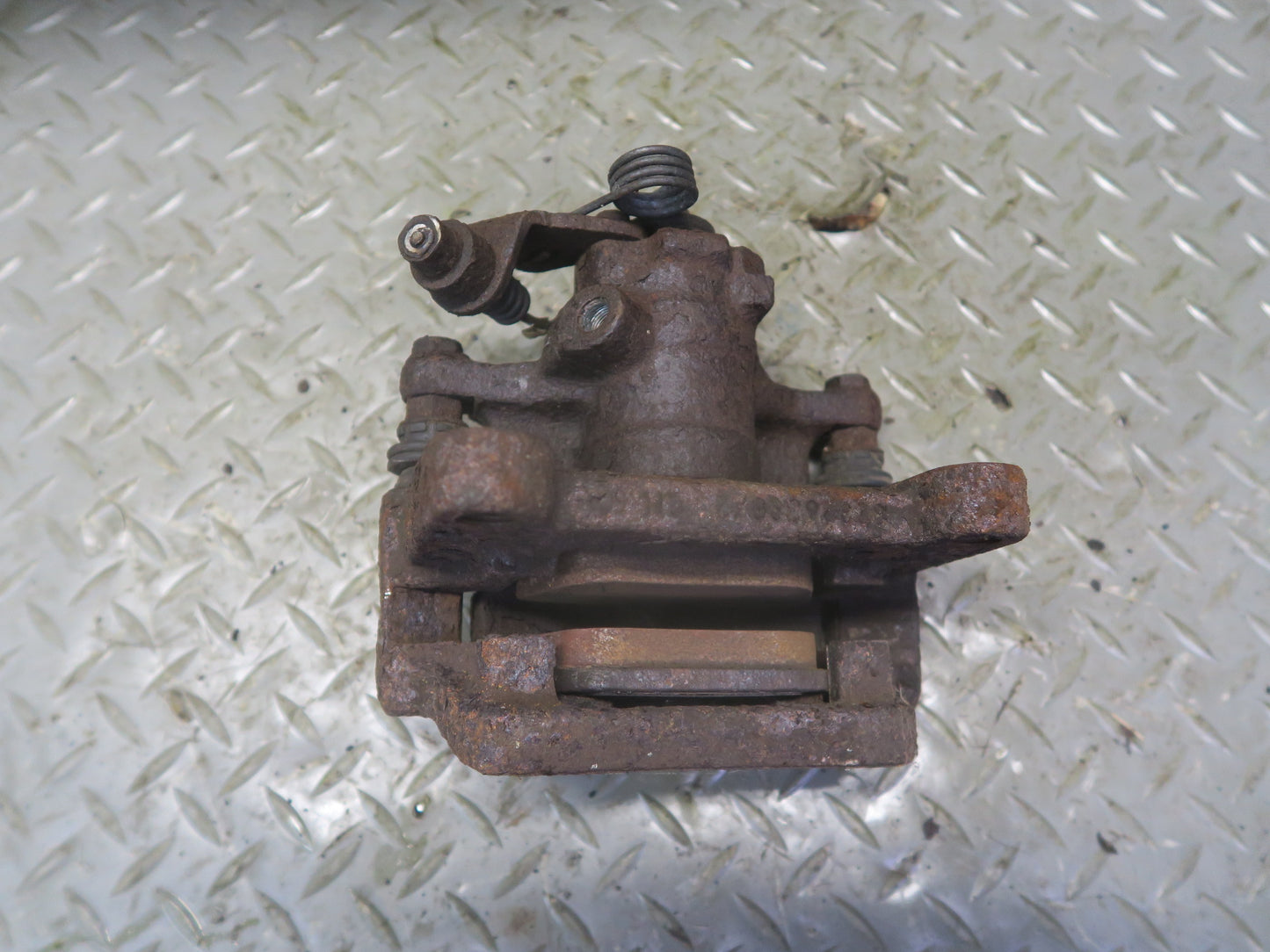 99-00 VW Eurovan T4 2.8L FWD Set of 2 Rear Left & Right Brake Caliper 91K OEM