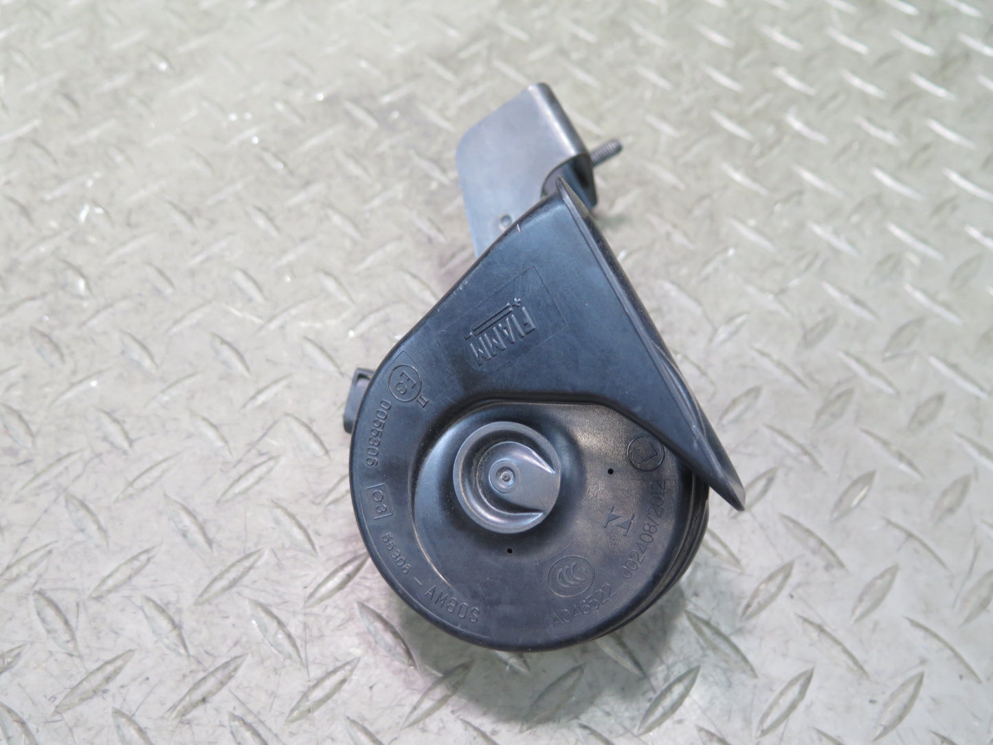 2012-2020 Mercedes R172 SLK SLC High & Low Tone Note Horn Siren Signal Set