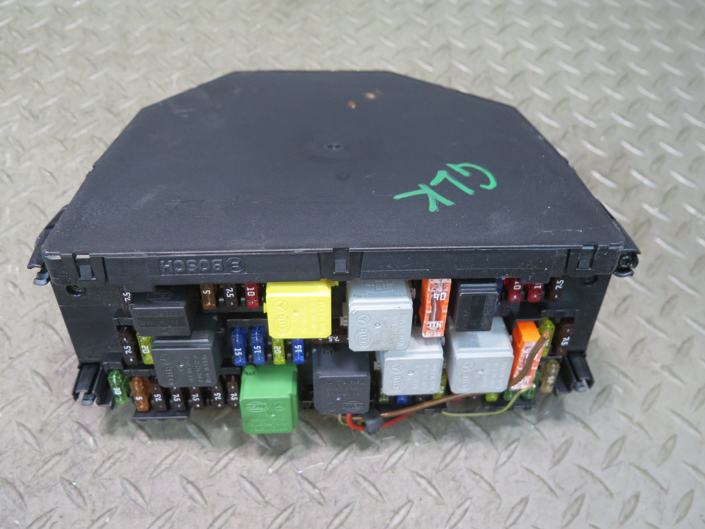 2012-2016 Mercedes R172 SLK Front SAM Module Relay Fuse Box Assembly A2129004425