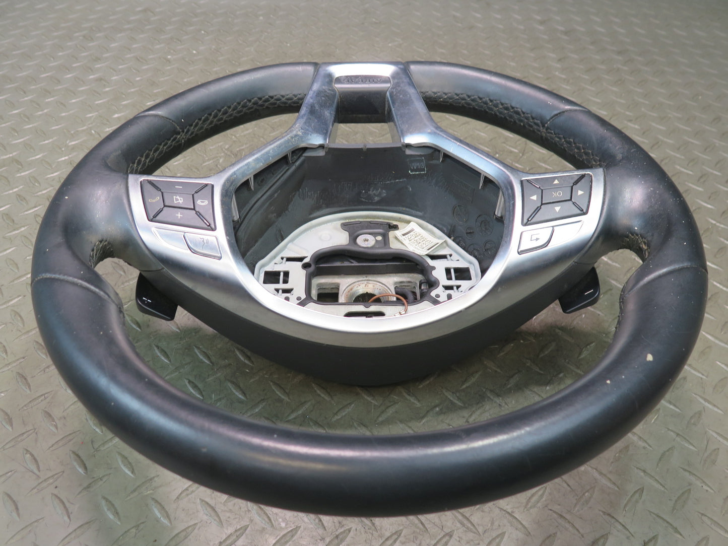 2012-2016 Mercedes R172 SLK AMG Sport Steering W/ Paddle Shifter Leather Black