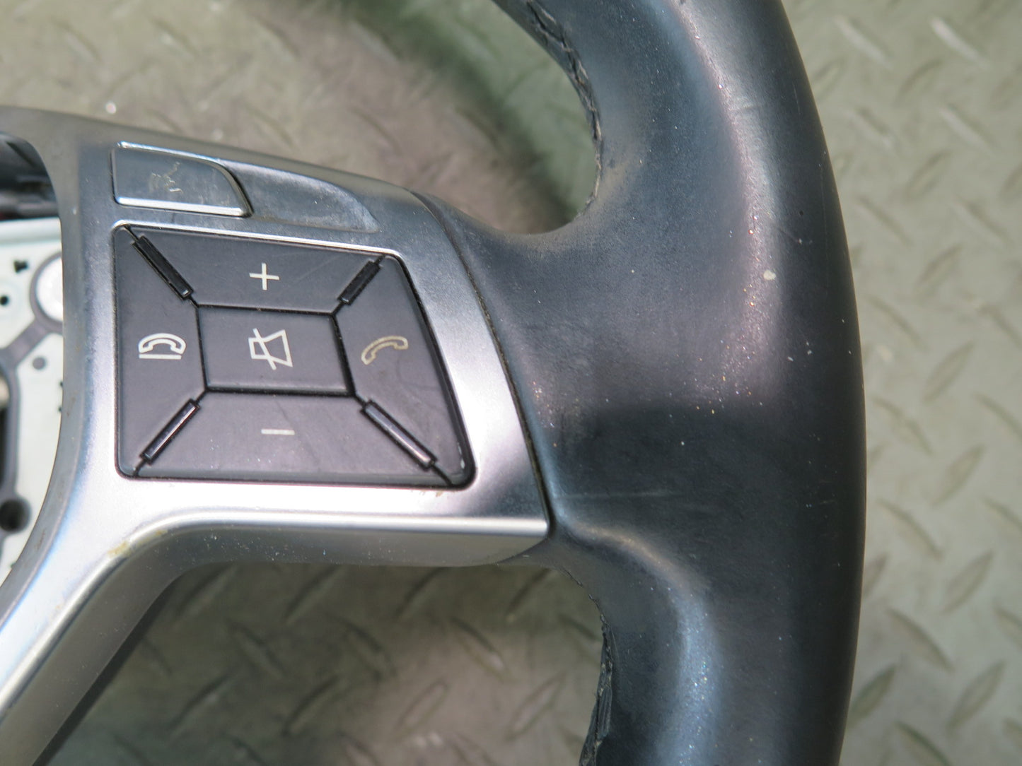 2012-2016 Mercedes R172 SLK AMG Sport Steering W/ Paddle Shifter Leather Black