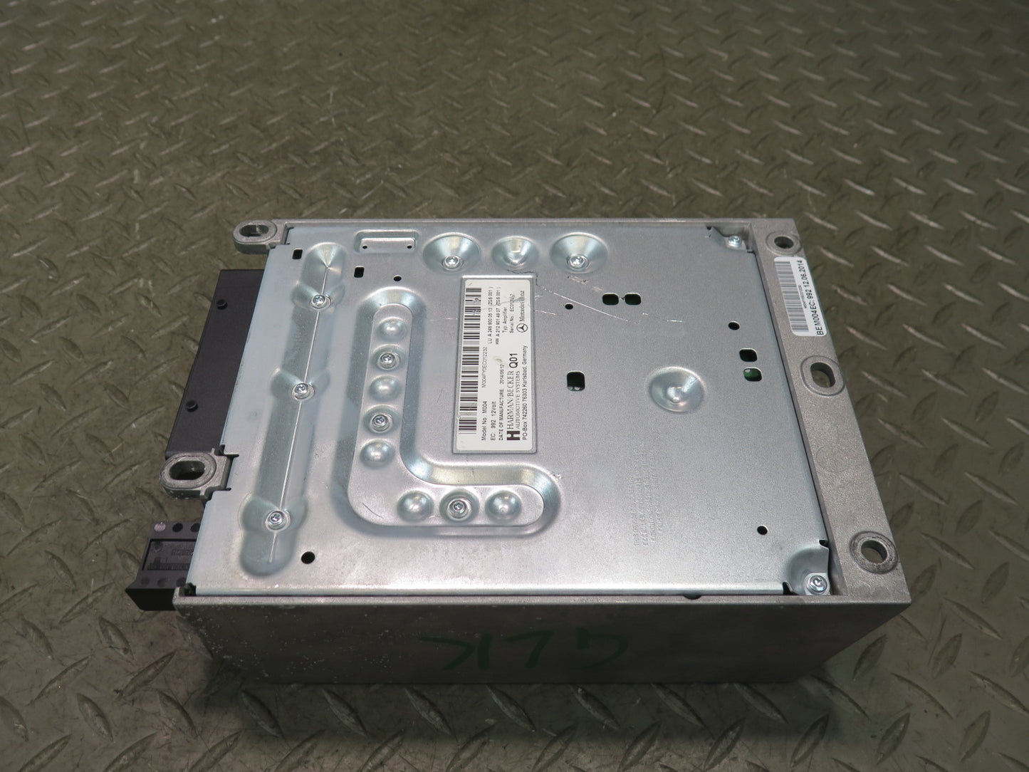 2012-2016 Mercedes R172 SLK Audio Sound Amplifier AMP Harman Becker