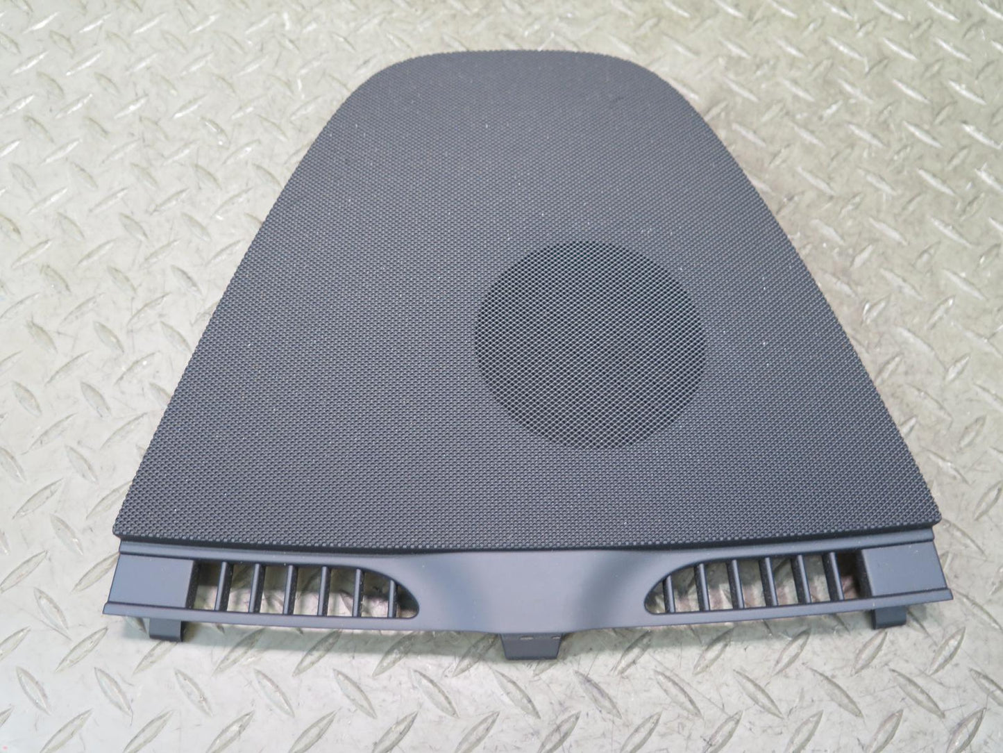 2012-2020 Mercedes R172 SLK SLC Front Dash Board Speaker Cover Grille Trim