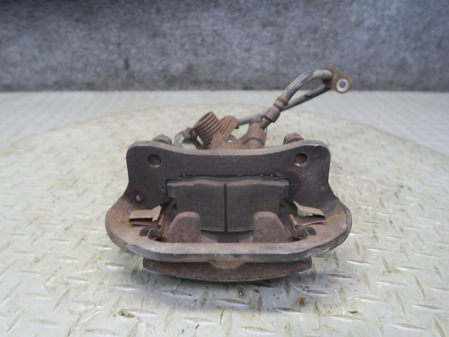00-02 Toyota MR2 Spyder ZZW30L Set of 2 Rear Left & Right Brake Caliper OEM