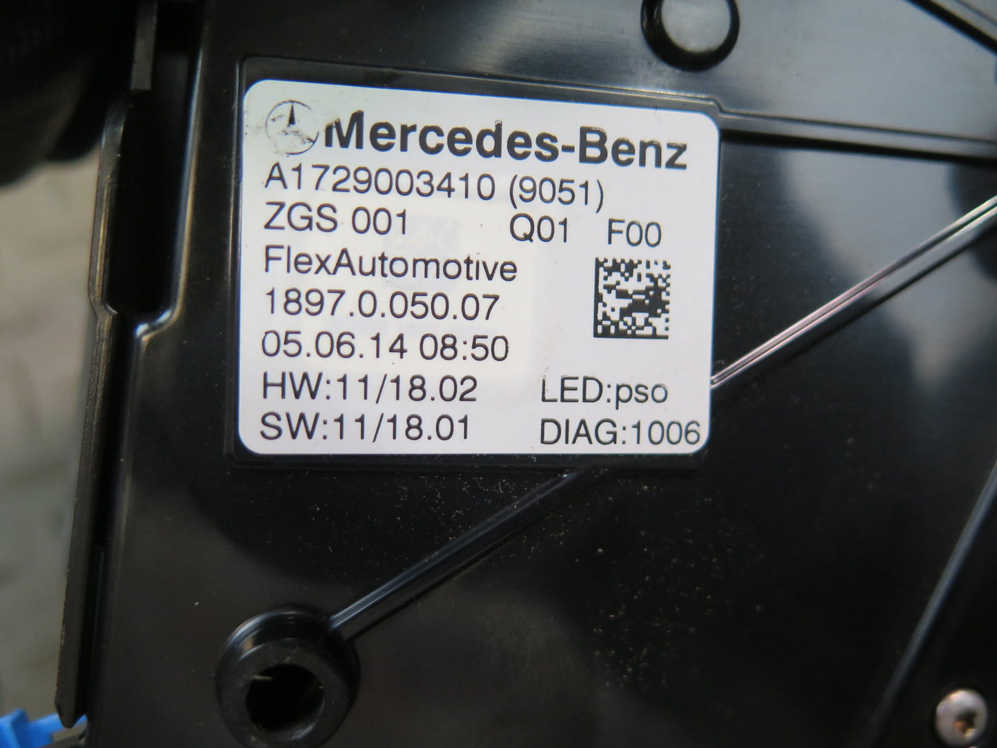 2012-2020 Mercedes R172 SLK SLC Upper Overhead Dome Light Lamp Console Panel