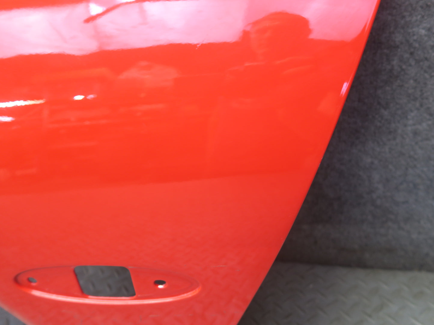 98-04 Chevrolet Corvette C5 Convert Rear Left Quarter Shell Panel Cover Defected
