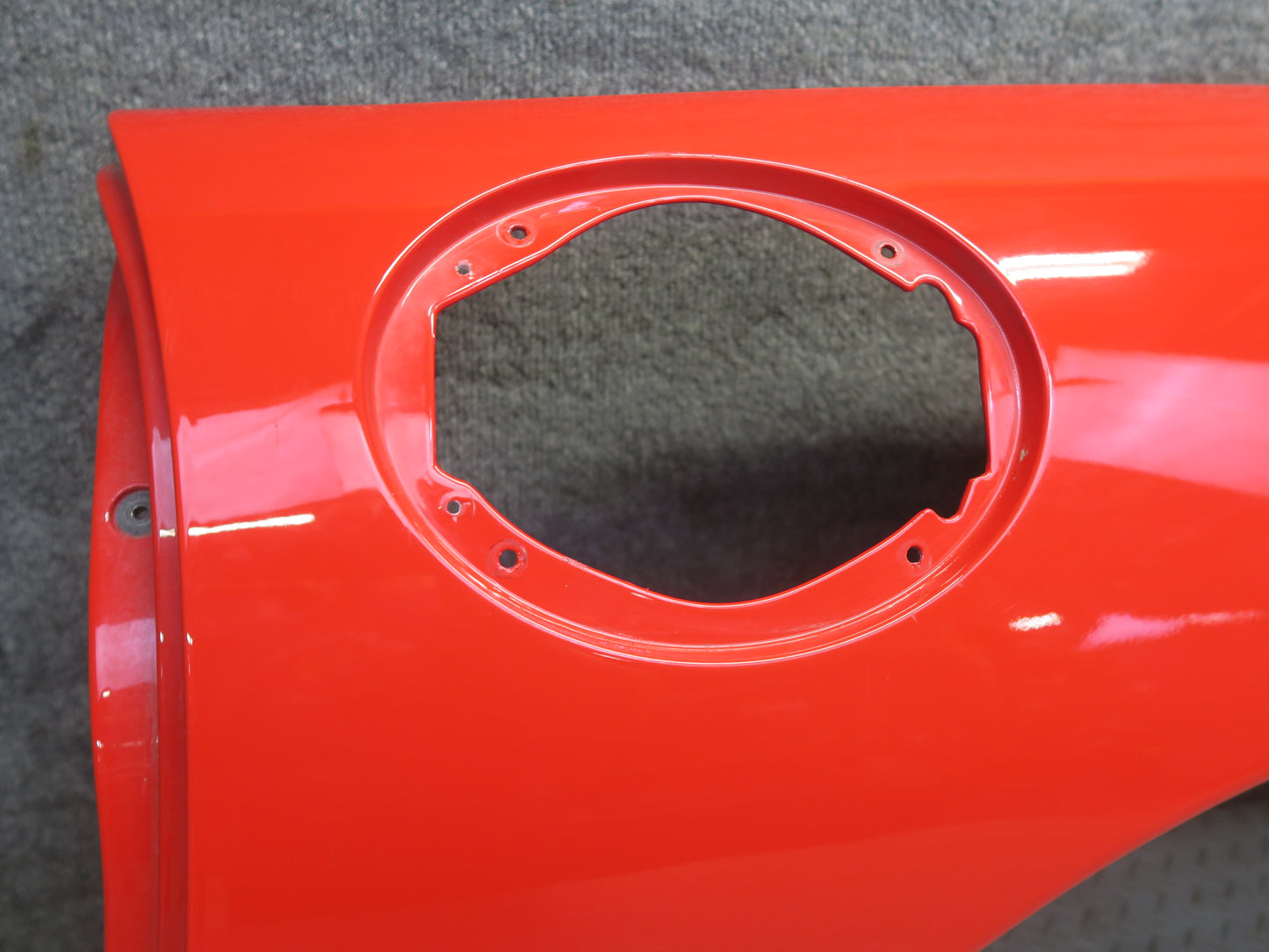98-04 Chevrolet Corvette C5 Convert Rear Left Quarter Shell Panel Cover Defected