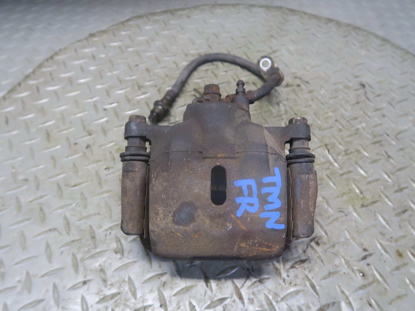 00-05 Toyota MR2 Spyder ZZW30L Set of 2 Front Left & Right Brake Caliper OEM