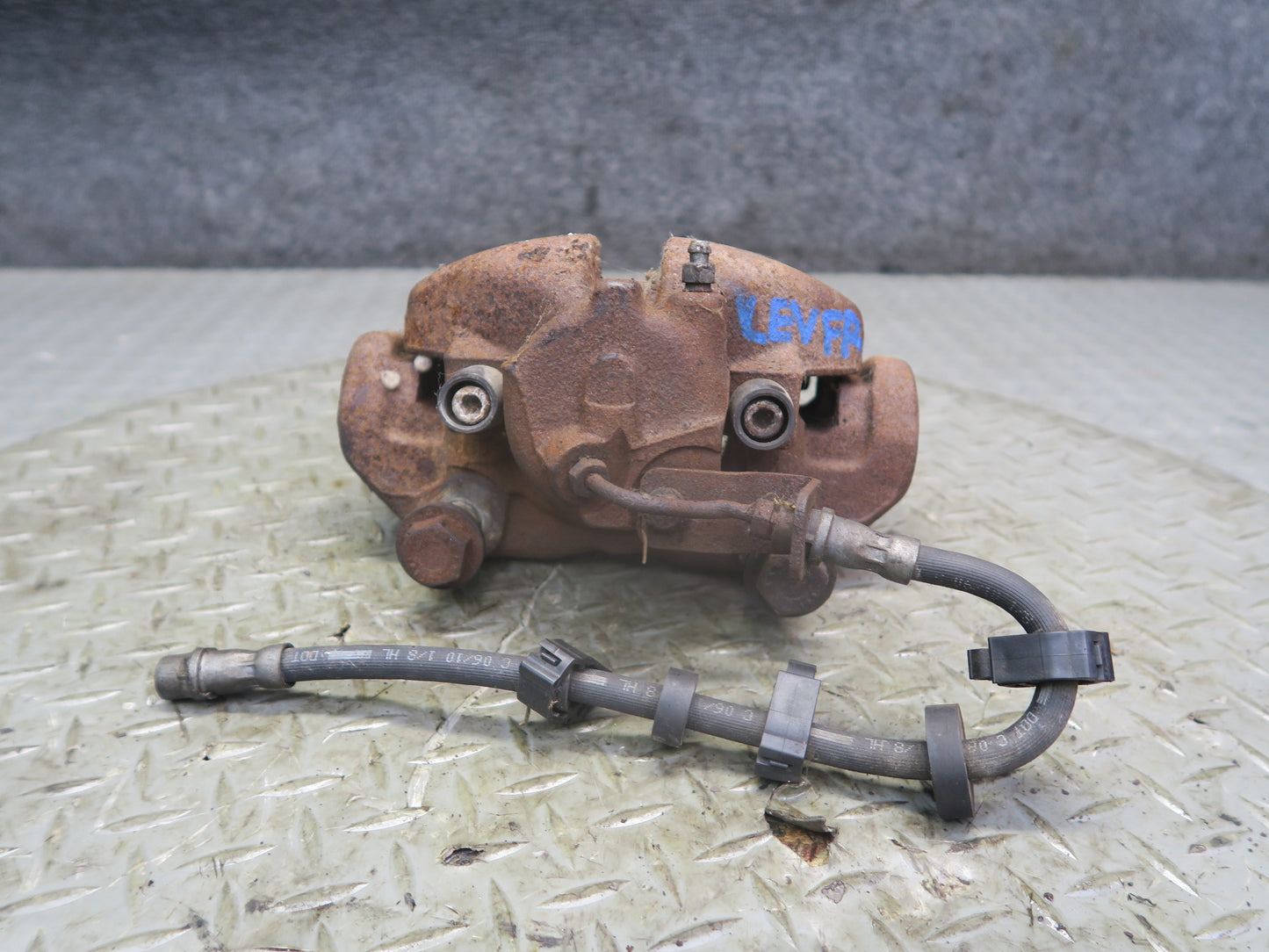 99-00 VW Eurovan T4 FWD 2.8L Set of 2 Front Left & Right Brake Caliper 91K OEM