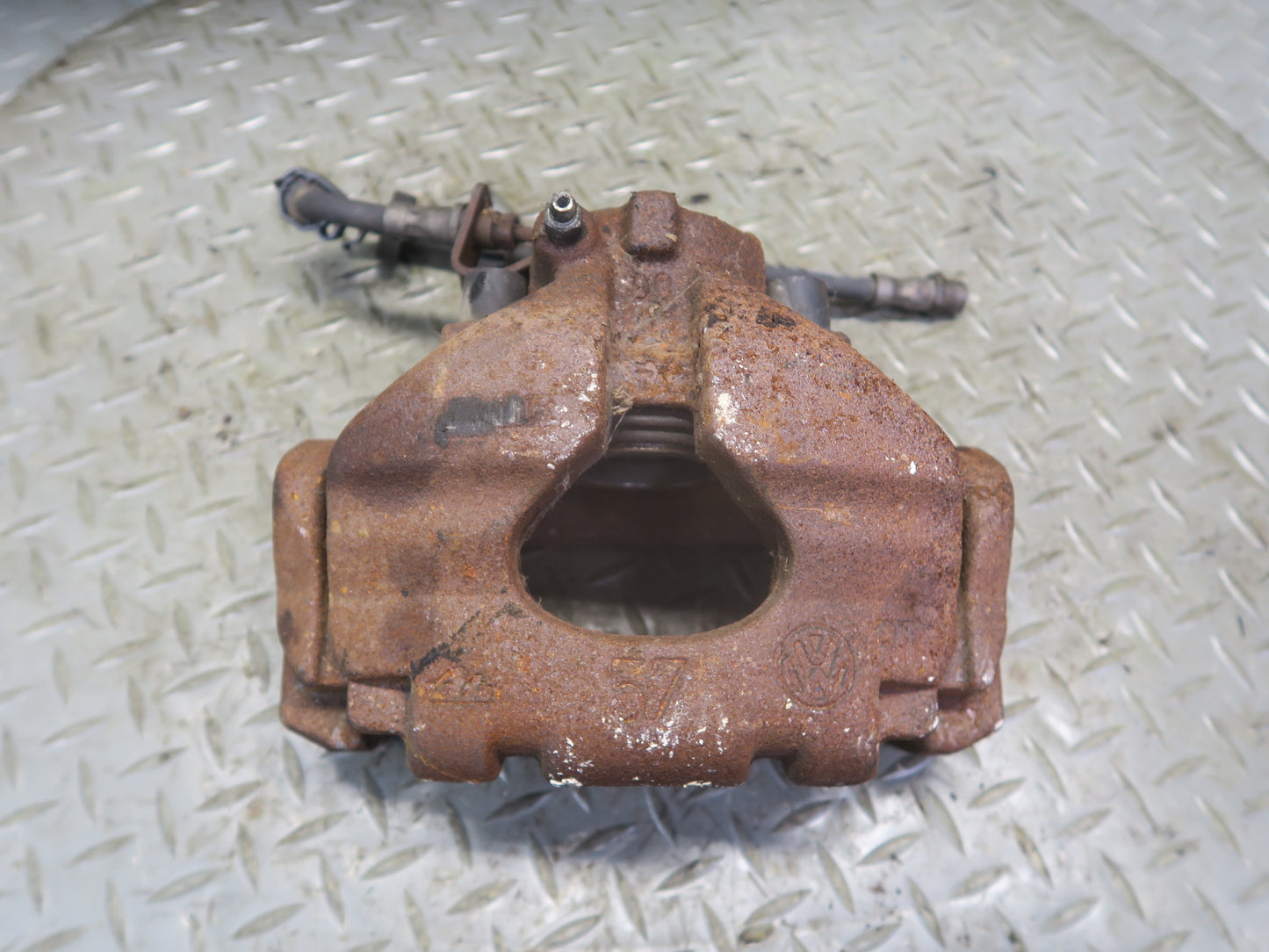 99-00 VW Eurovan T4 FWD 2.8L Set of 2 Front Left & Right Brake Caliper 91K OEM